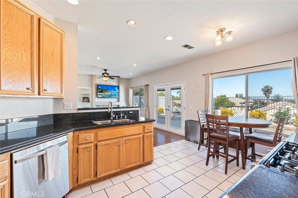 Image 9 of property listing at 33200 Camino Rubano, Temecula, CA 92592