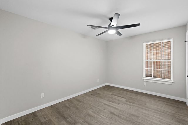 6121 Ridgemont Street C, Houston, TX 77087