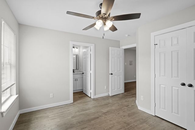 6121 Ridgemont Street C, Houston, TX 77087