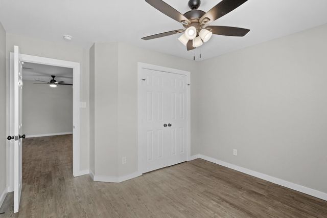6121 Ridgemont Street C, Houston, TX 77087