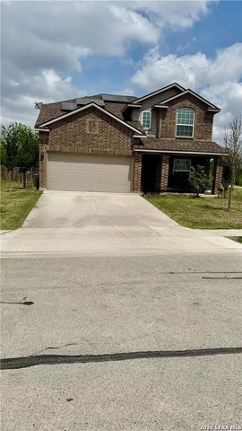 1660 W Nolte Farms, Seguin, TX 78155