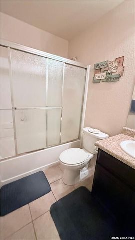 1660 W Nolte Farms, Seguin, TX 78155