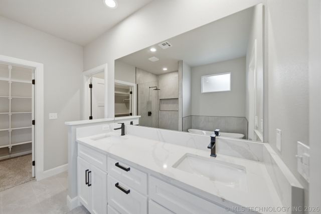 11544 S 261st East Avenue, Coweta, OK 74429