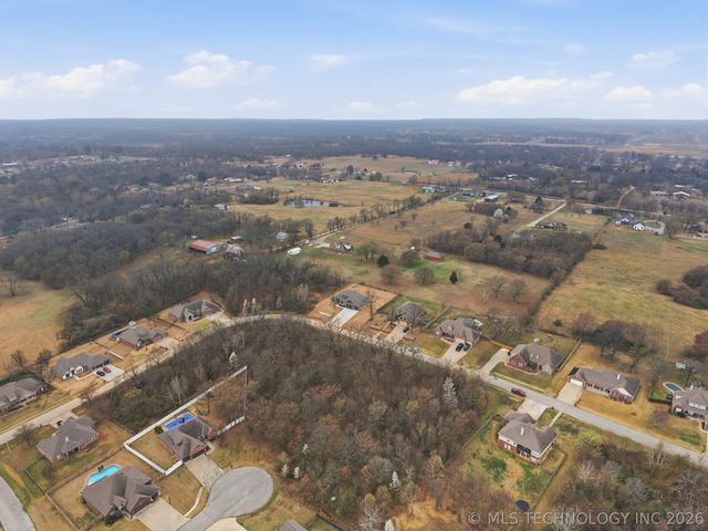 11544 S 261st East Avenue, Coweta, OK 74429