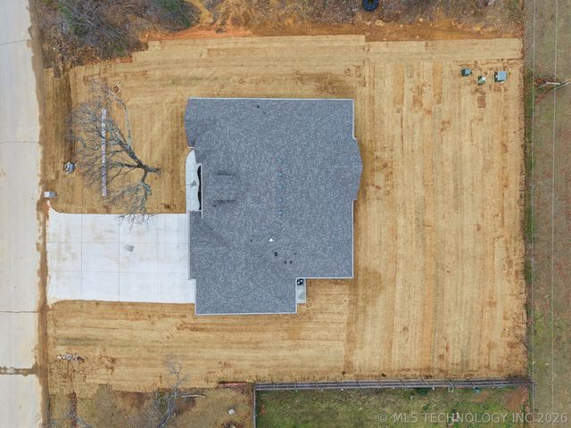11544 S 261st East Avenue, Coweta, OK 74429