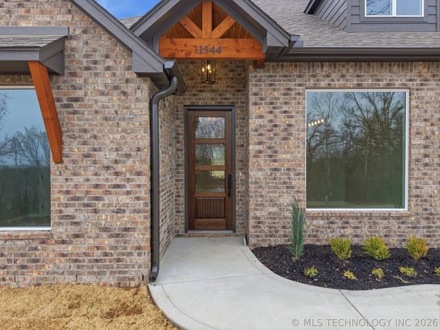 11544 S 261st East Avenue, Coweta, OK 74429