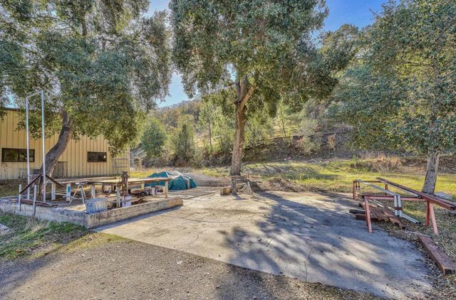 7996 Southside Road, Hollister, CA 95023