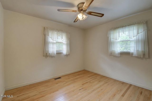 555 Valley Avenue, Erwin, TN 37650