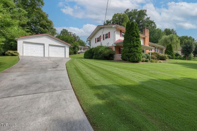 555 Valley Avenue, Erwin, TN 37650