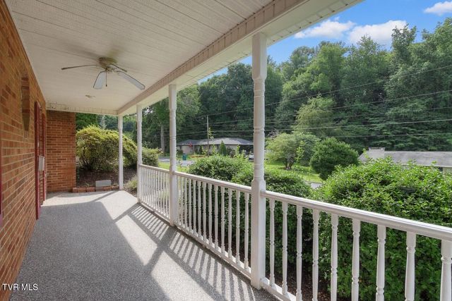 555 Valley Avenue, Erwin, TN 37650