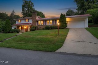 555 Valley Avenue, Erwin, TN 37650
