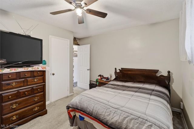 9924 Manorford Drive, Parma Heights, OH 44130