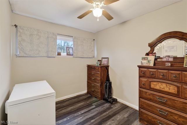 9924 Manorford Drive, Parma Heights, OH 44130