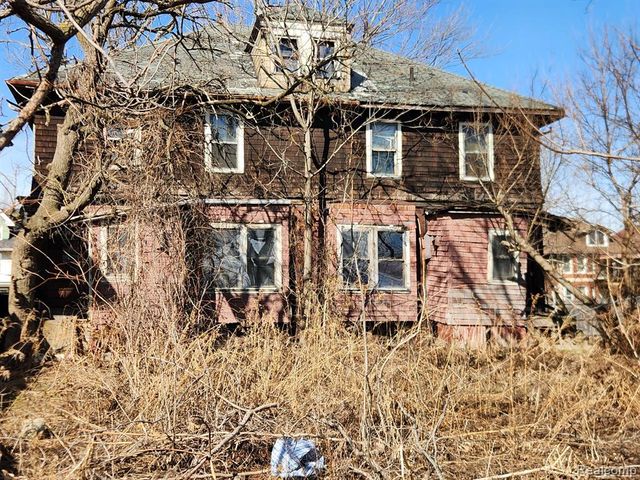 284 E Philadelphia Street, Detroit, MI 48202