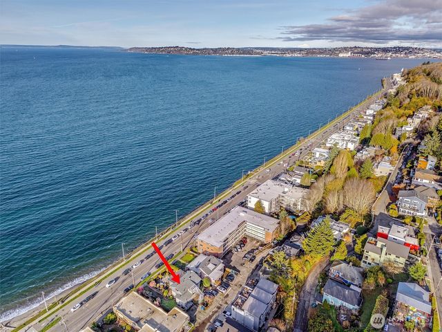 2236 Alki Avenue SW, Seattle, WA 98116