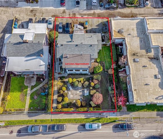 2236 Alki Avenue SW, Seattle, WA 98116