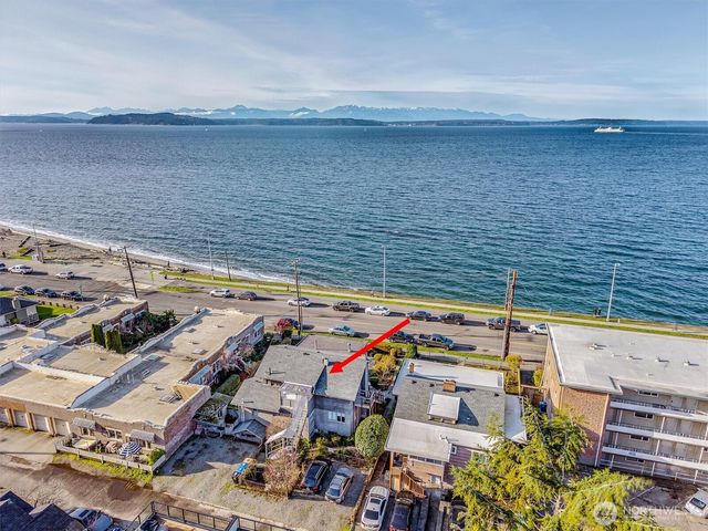2236 Alki Avenue SW, Seattle, WA 98116