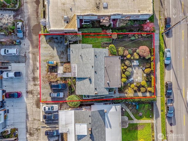 2236 Alki Avenue SW, Seattle, WA 98116