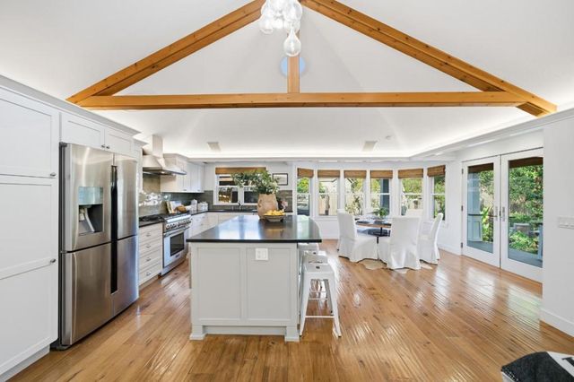 810 Glencrag Way, Woodside, CA 94062