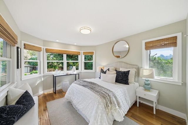 810 Glencrag Way, Woodside, CA 94062