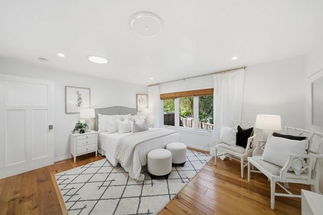 810 Glencrag Way, Woodside, CA 94062