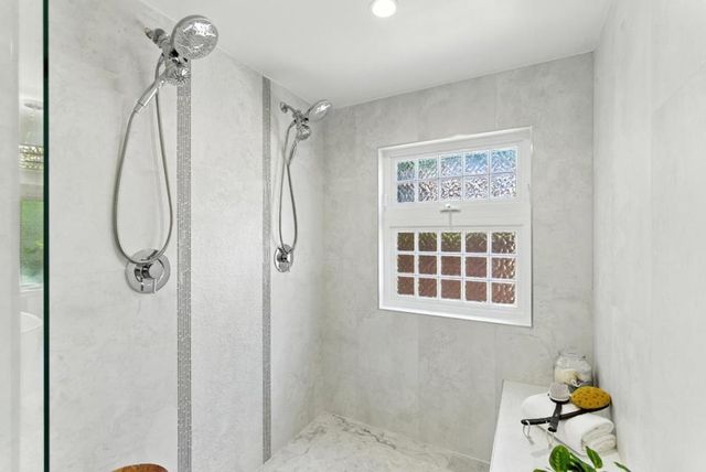 810 Glencrag Way, Woodside, CA 94062