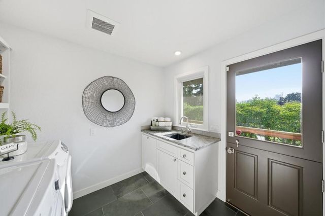 810 Glencrag Way, Woodside, CA 94062