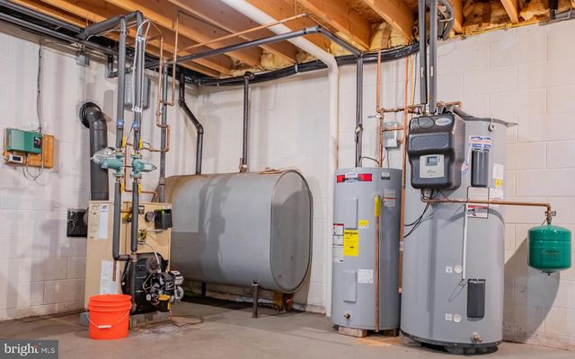 1094 REDWING ROAD, Lock Haven, PA 17745