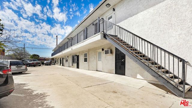 12602 Correnti Street, Pacoima (los Angeles), CA 91331