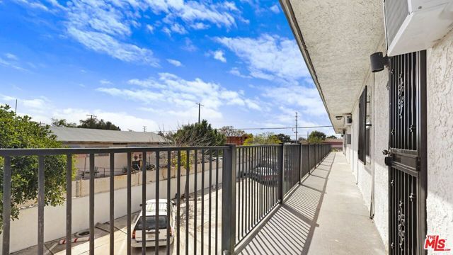 12602 Correnti Street, Pacoima (los Angeles), CA 91331