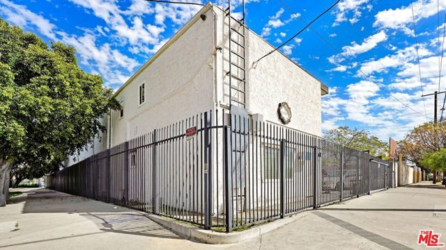 12602 Correnti Street, Pacoima (los Angeles), CA 91331