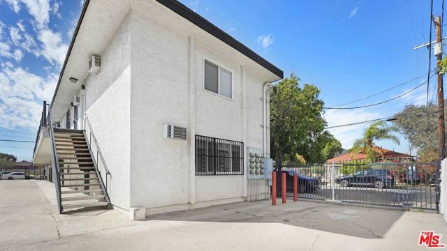 12602 Correnti Street, Pacoima (los Angeles), CA 91331