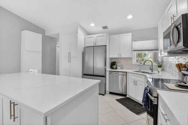 15349 Lake Wisteria Road, Delray Beach, FL 33484