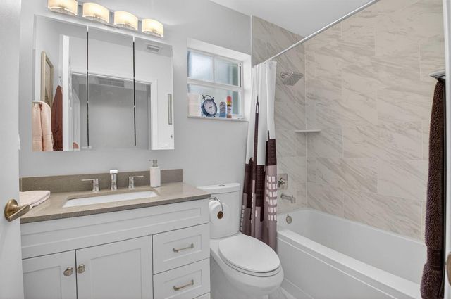 15349 Lake Wisteria Road, Delray Beach, FL 33484