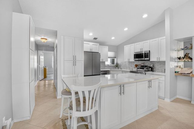 15349 Lake Wisteria Road, Delray Beach, FL 33484