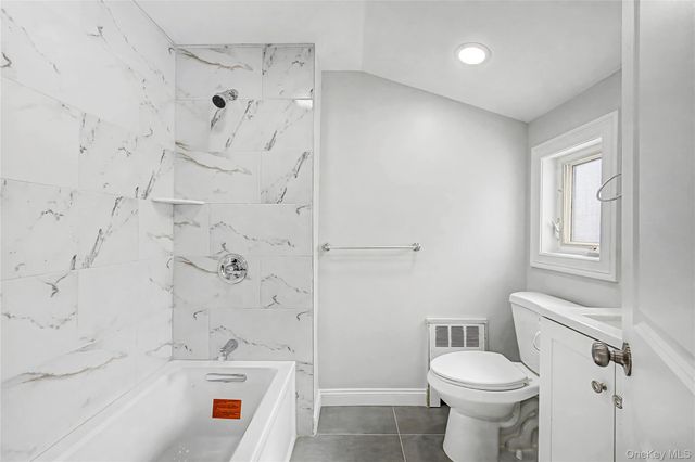 6 Maple Lane, Massapequa Park, NY 11762