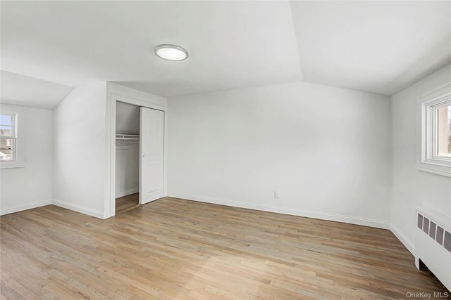 6 Maple Lane, Massapequa Park, NY 11762