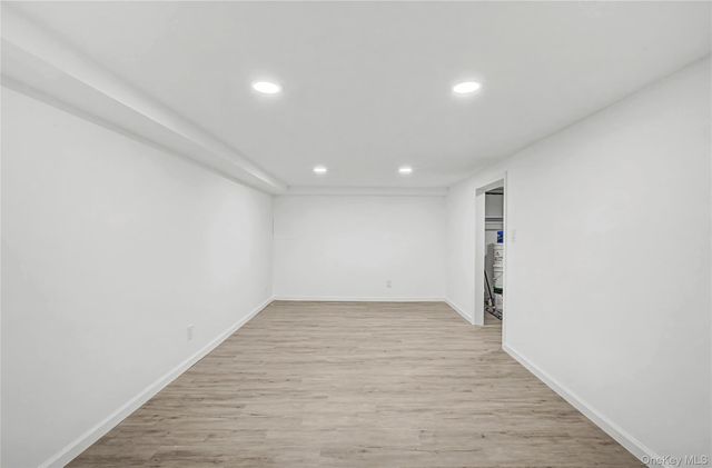 6 Maple Lane, Massapequa Park, NY 11762