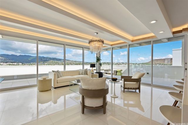 2533 Ala Wai Boulevard PH, Honolulu, HI 96815