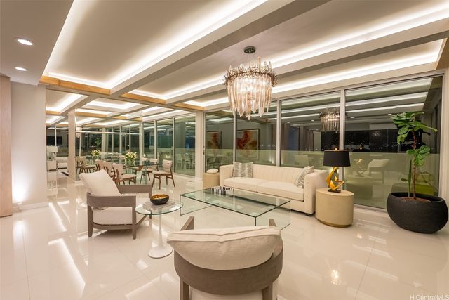 2533 Ala Wai Boulevard PH, Honolulu, HI 96815