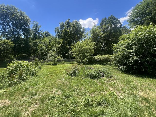 10191 Moscow Road, Jonesville, MI 49250