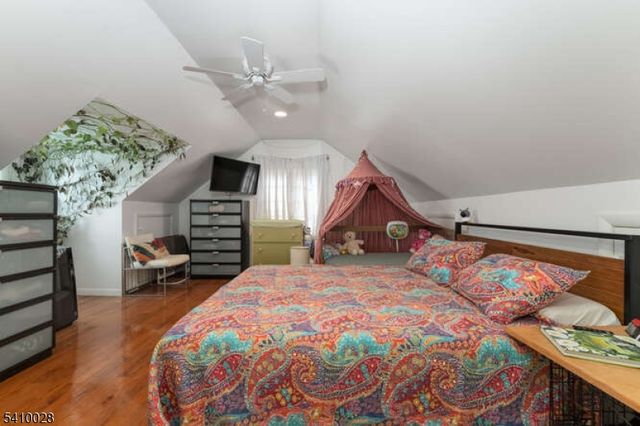 98 Church Rd, Holland Twp., NJ 08848