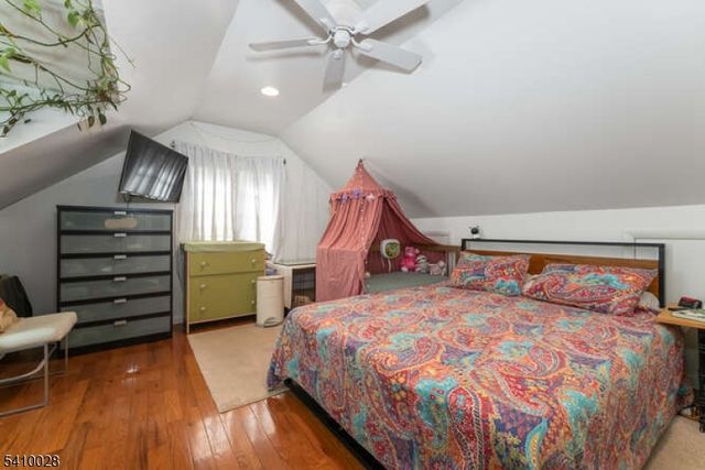 98 Church Rd, Holland Twp., NJ 08848