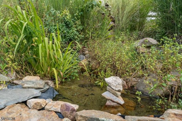 98 Church Rd, Holland Twp., NJ 08848