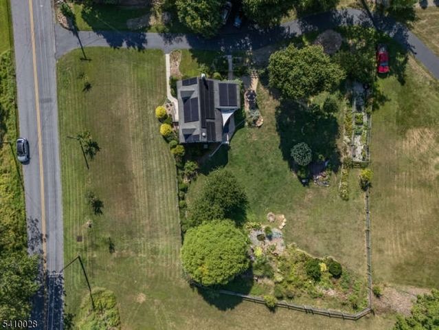 98 Church Rd, Holland Twp., NJ 08848