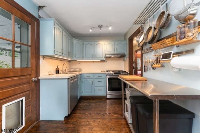 98 Church Rd, Holland Twp., NJ 08848