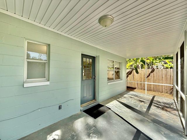 2918 10TH AVENUE N, St Petersburg, FL 33713