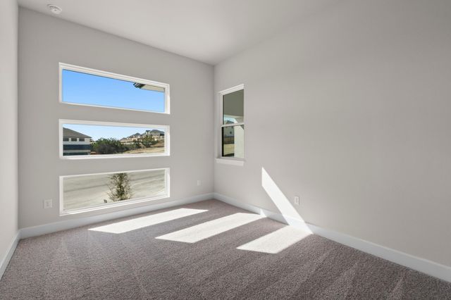 108 Rightfield DR, Liberty Hill, TX 78642