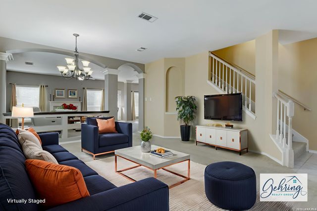 5 Greta Dr, San Antonio, TX 78248