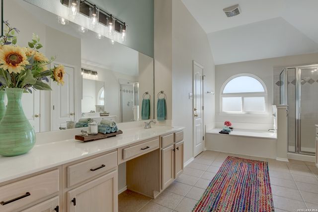 5 Greta Dr, San Antonio, TX 78248